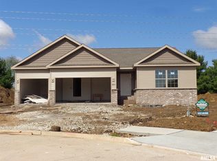 10605 N Honeycreek Ln, Dunlap, IL 61525