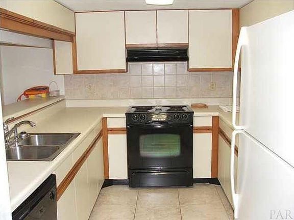 3rd image of 13817 Perdido Key Dr APT 304