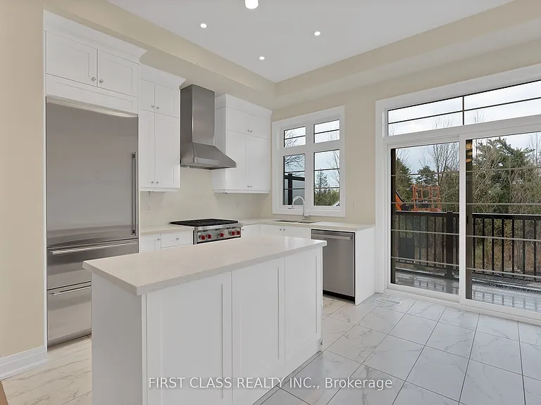 4289 Major Mackenzie Dr — Photo 3