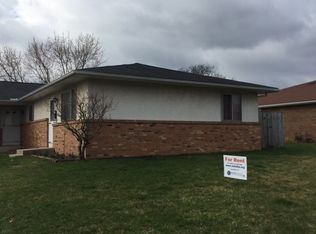 1417 Weybridge Rd, Columbus, OH 43220