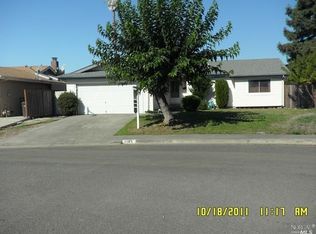 1145 Gumwood Ln, Petaluma, CA
