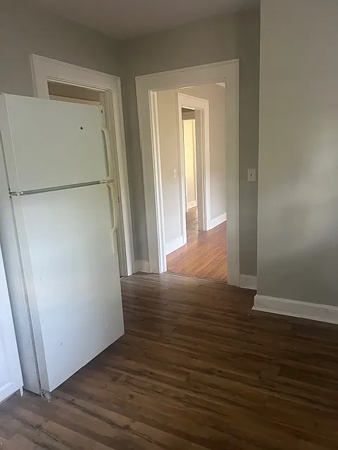 3 bed, 1200 sqft, $1,500 — Photo 4