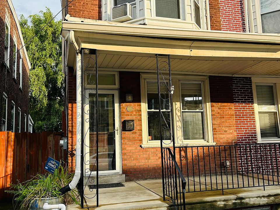 1st image of 135 Leverington Ave