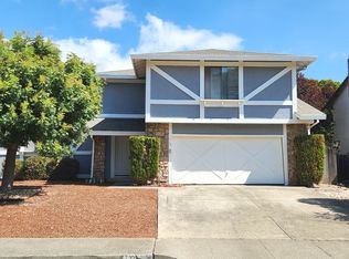 16 Astoria Cir, Petaluma, CA 94954