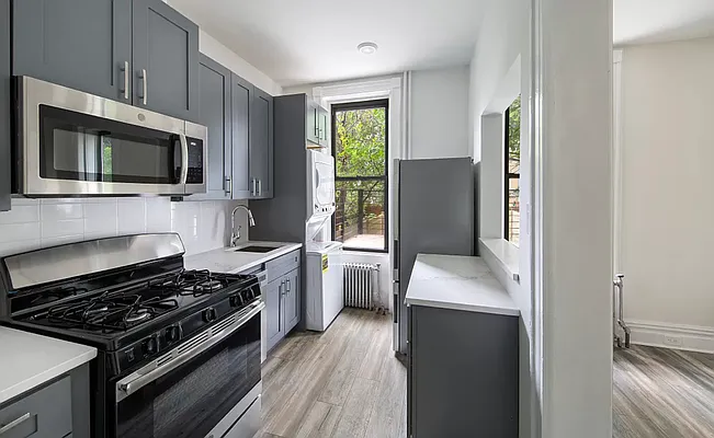 Rented by True Real Estate Group | media 1