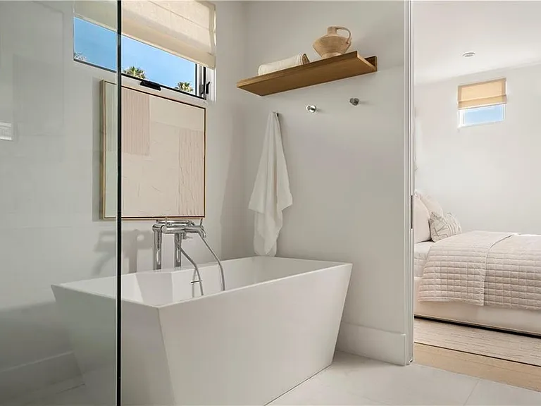 428 1/2 Fernleaf Ave — Photo 21