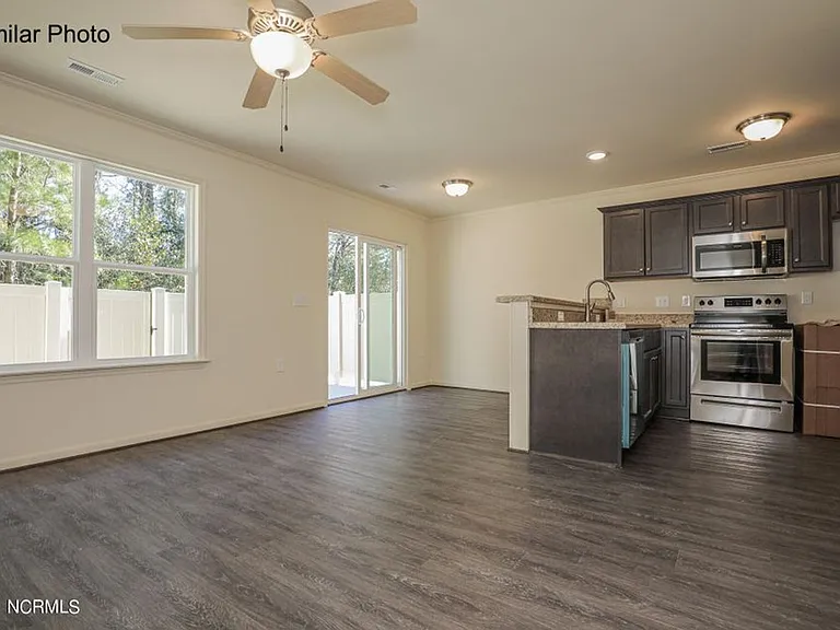 457 Sullivan Loop Rd — Photo 4
