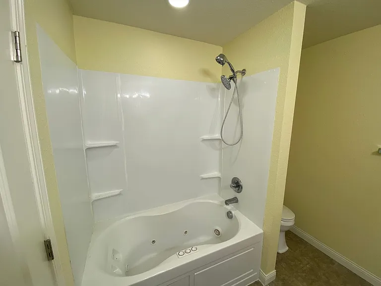 121 Kale Ct — Photo 22
