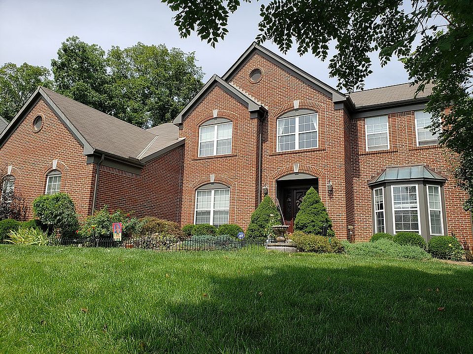 1st image of 419 Forest Edge Dr