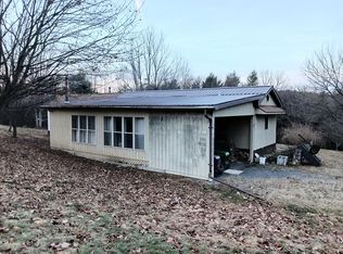 10165 Evergreen Rd, Huntingdon, PA 16652