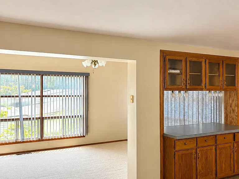 2366 Brown Rd — Photo 3