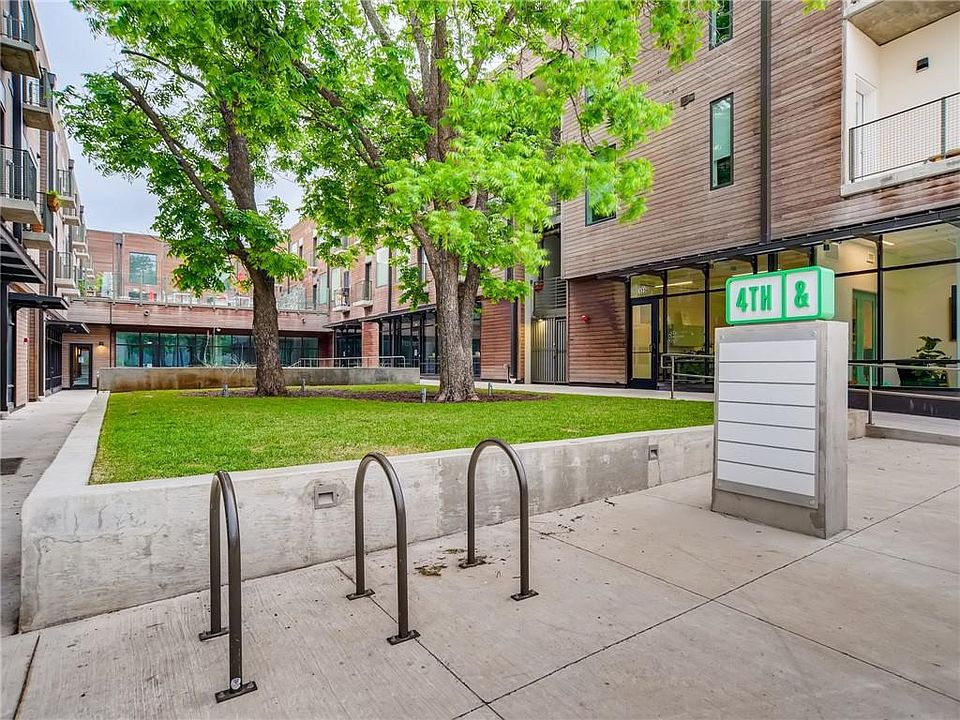 1st image of 1800 E 4th St Unit 302