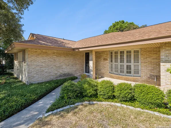 449 GOLFCREST, Windcrest, TX 78239