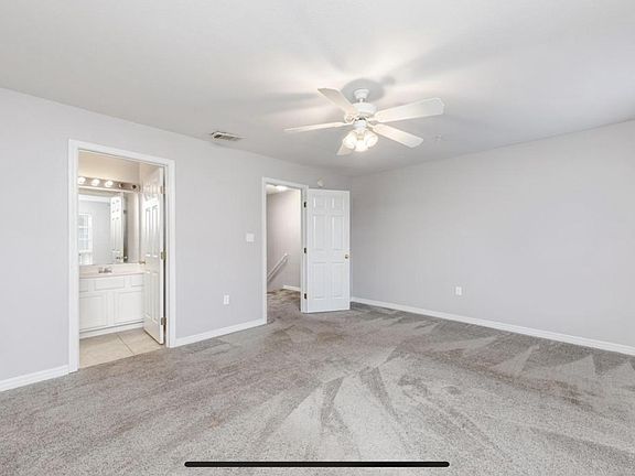 4th image of 10 Park Pl SE Unit B5