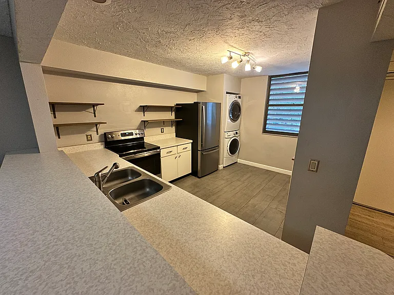 283 Sherwood Dr — Photo 10