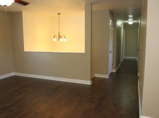 7706 N Sharidan Blvd, Columbia, MO 65202