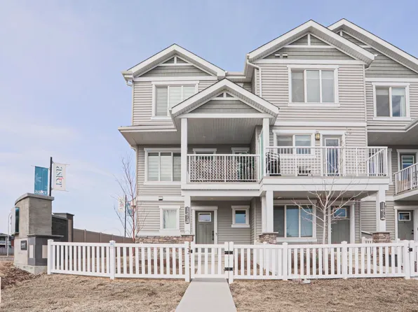 1274 Aster Blvd NW, Edmonton, AB T6T 2N8