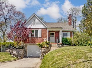 2304 E Galbraith Rd, Cincinnati, OH 45237