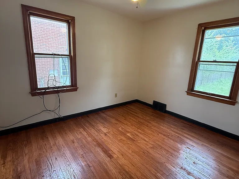 21260 Goller Ave — Photo 5
