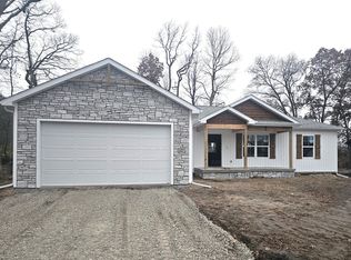 227 E Pine St, Wheatfield, IN