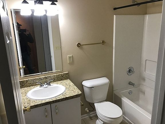 Upstairs Bath