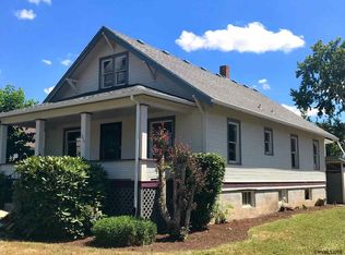 1519 Pine St NE, Silverton, OR 97381