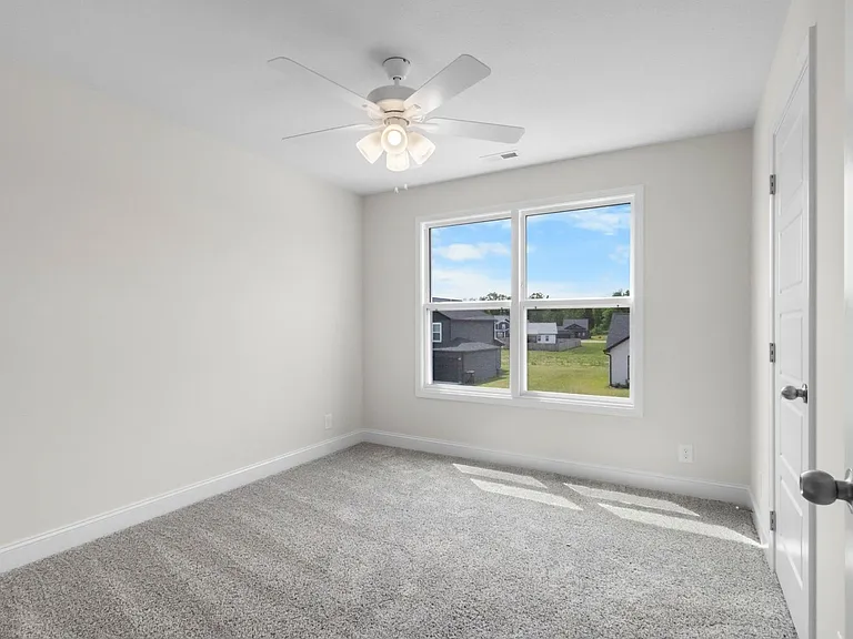 231 Donegal Dr — Photo 12
