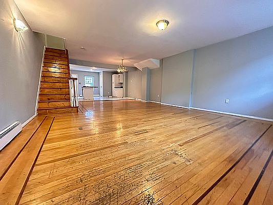 5th image of 246 Monroe St #1