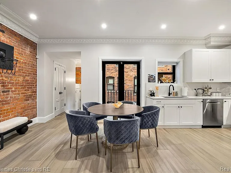 3412 John R St #A — Photo 9