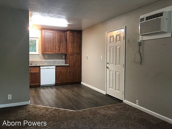 3rd image of 2760 Coloma St APT 14