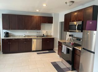 66 Ring St #3, Providence, RI 02909