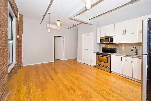 Rented by Mishkan Group | media 19