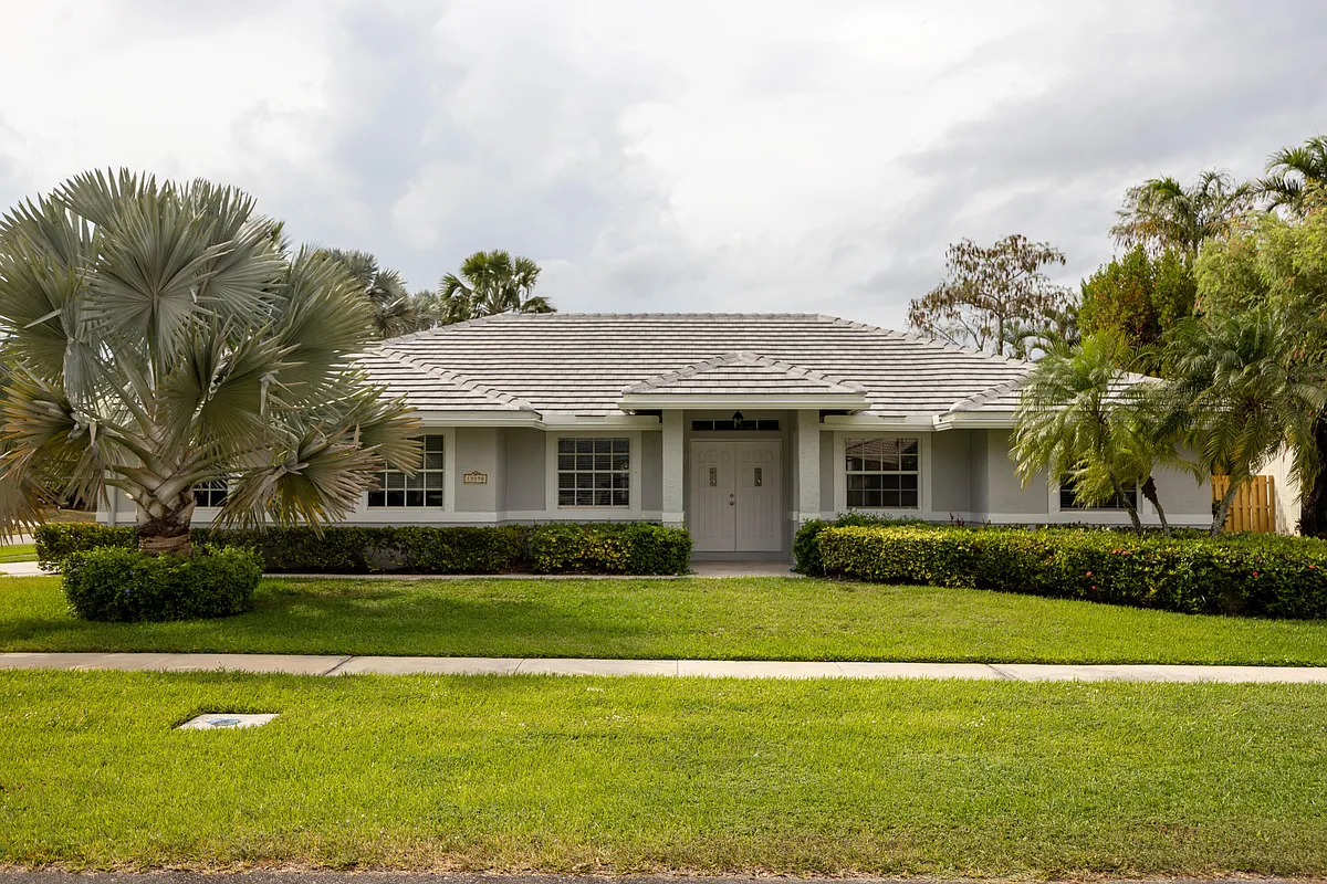Building Photo - 13590 Callington Dr