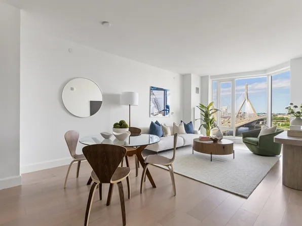 100 Lovejoy Wharf E #9, Boston, MA 02114