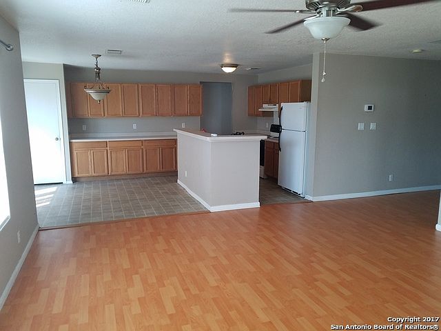 1st image of 1423 Sunbend Fls