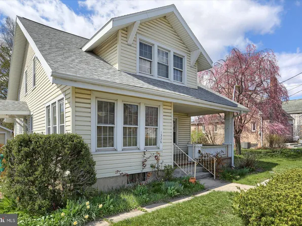 1336 N Mountain Rd, Harrisburg, PA 17112