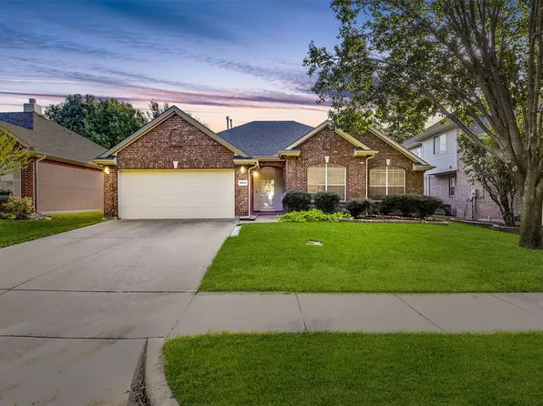 4816 Gloucester Dr, Grand Prairie, TX 75052