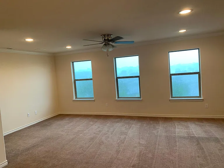 2361 Novin Dr — Photo 13