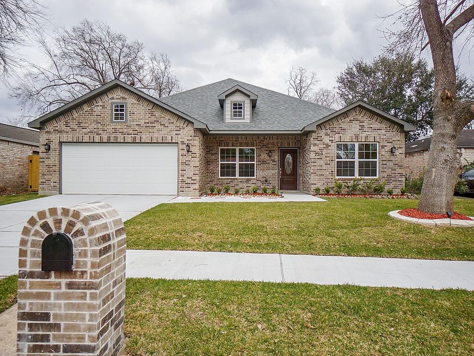 1st image of 2219 Silver Sage Dr