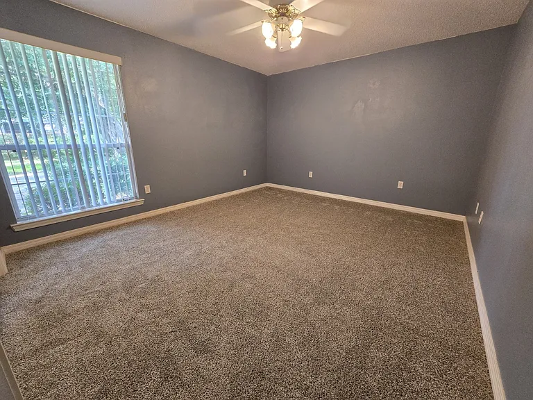4219 Spindlewick Dr — Photo 25