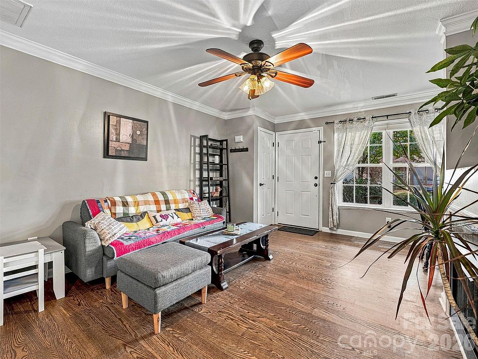1st image of 64 Cheshire Way