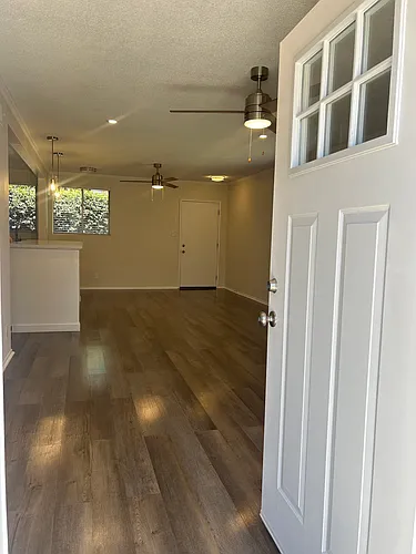 1107 Holly Ave #7 Photo 1