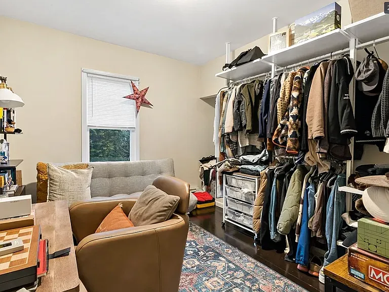 24 Potter St #2 — Photo 8