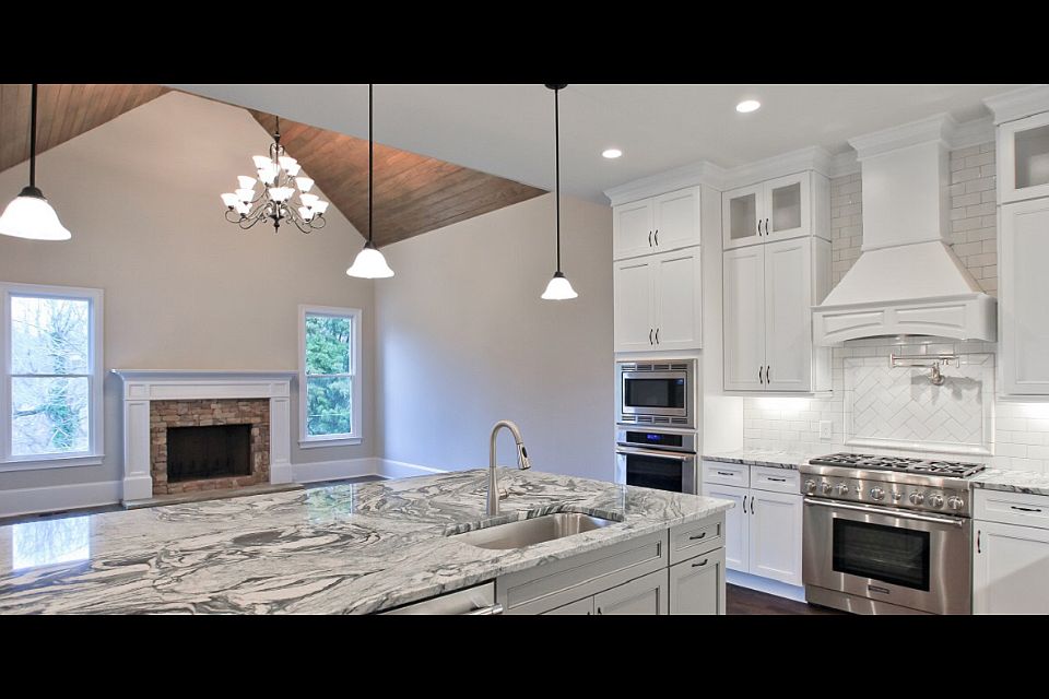 2nd image of 4945 Leisure Dr