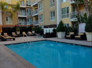 21301 Erwin St, Woodland Hills, CA 91367