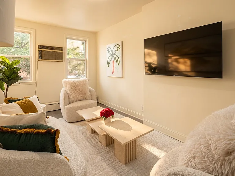 381A Graham Ave #2AA — Photo 14