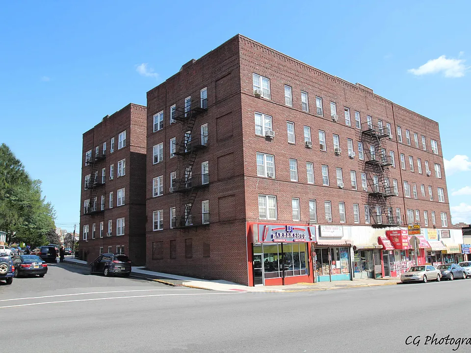 8 Chapman Pl #5