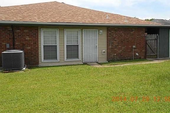 4th image of 9869 Andover Dr