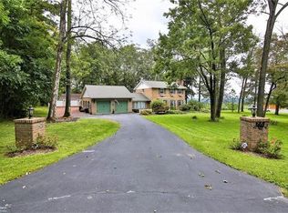 440 Woodland Rd, Walnutport, PA 18088