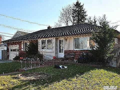 1st image of 404 Holmes St
